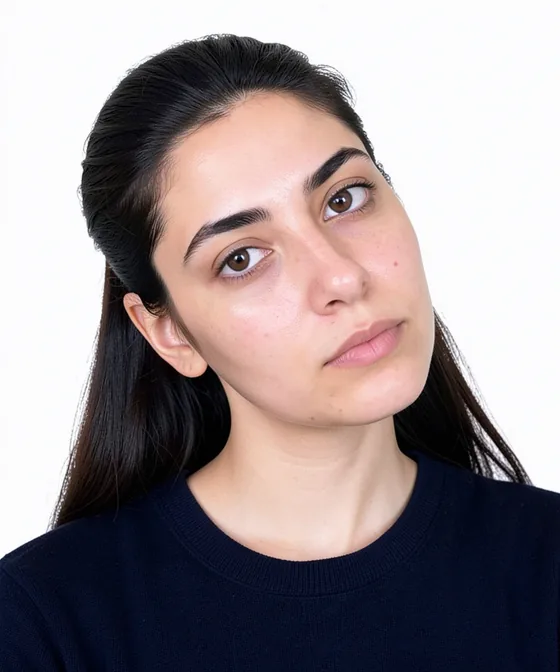 Incorrect ID photo example with a tilted head