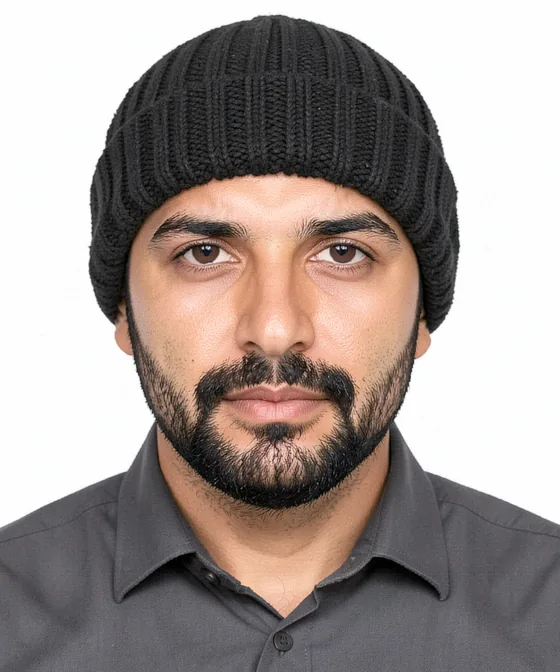 BAE / Dubai Vizesi Fotoğrafı — Yanlış vesikalık örneği: başta bere