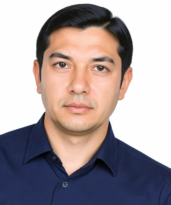 İkamet İzni Fotoğrafı — Yanlış vesikalık örneği: baş yana eğik