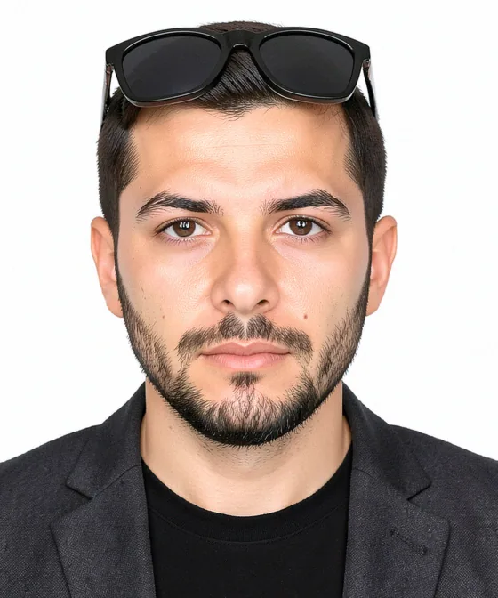 CV Photo — Incorrect corporate portrait: sunglasses pushed up on the head